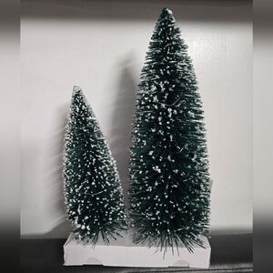 New Wondershop Target Green LED Bottle Brush Christmas Tree Set, 15" & 11" H